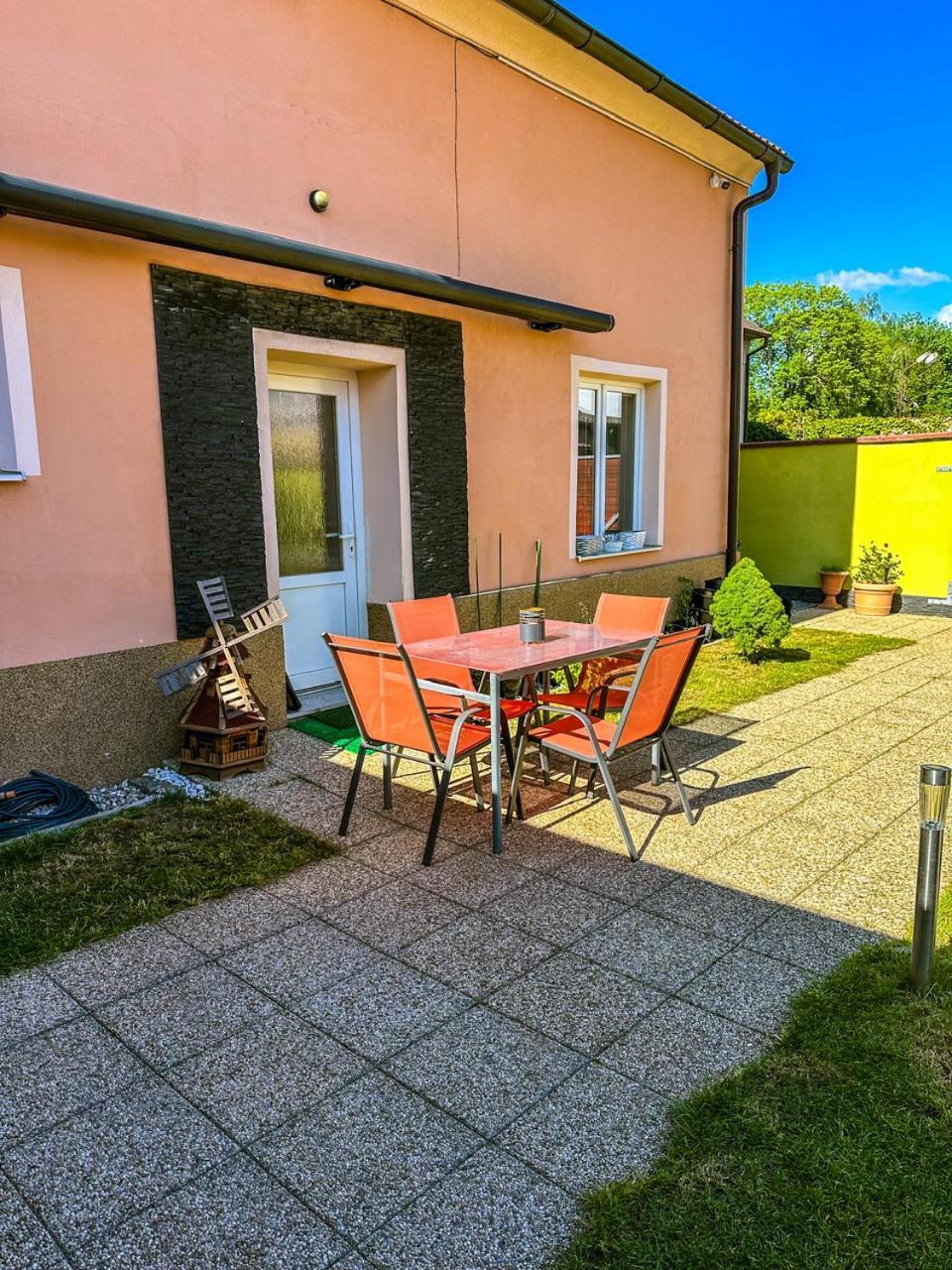 Apartman Pod Hradem Horsovsky Tyn Luaran gambar